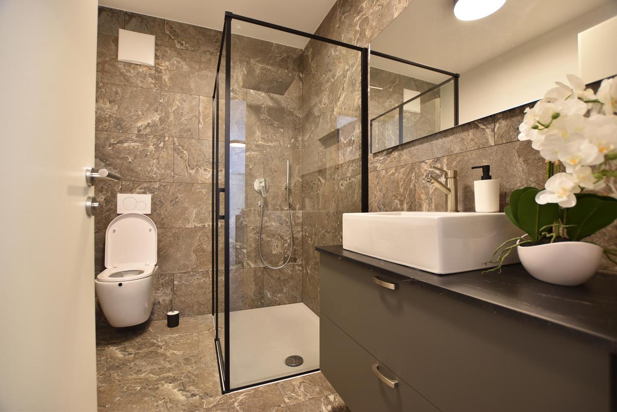Jacuzzi Suite Appartement Bei Meran Esterno foto